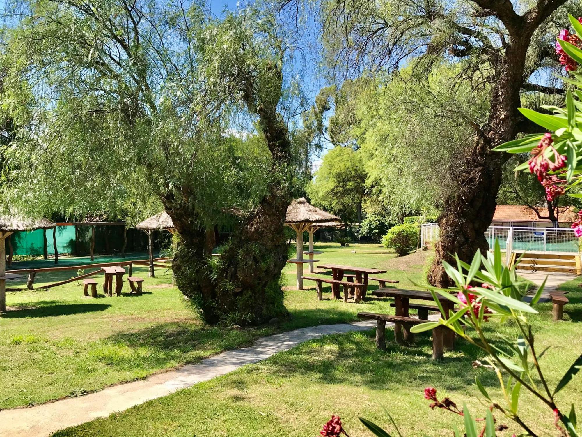 מרלו Hotel De Los Cesares מראה חיצוני תמונה