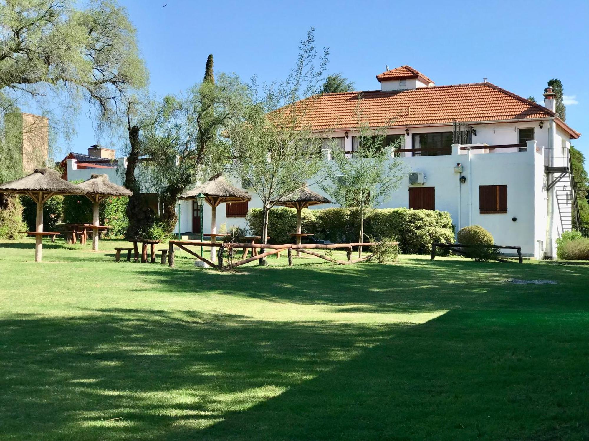 מרלו Hotel De Los Cesares מראה חיצוני תמונה