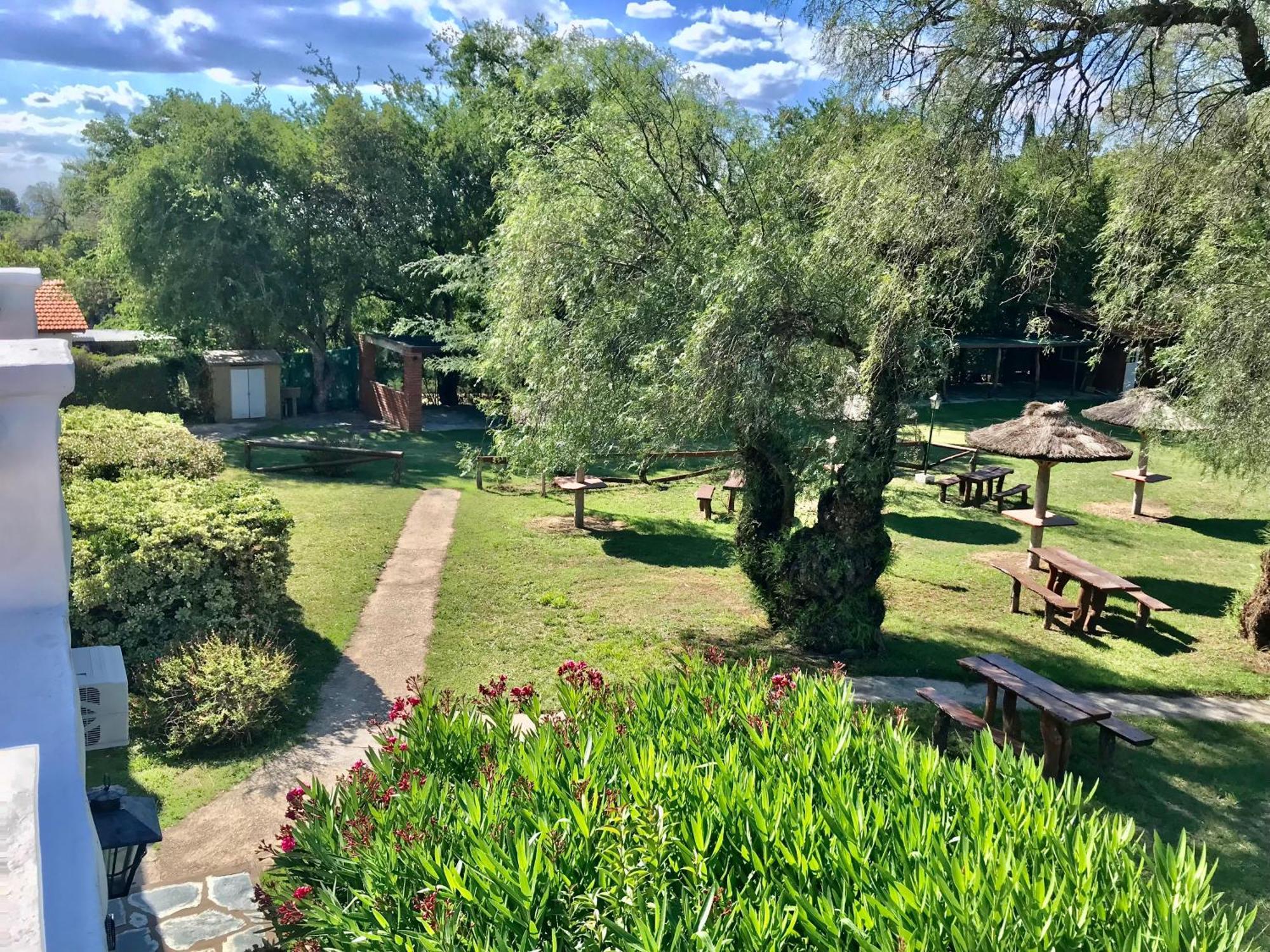 מרלו Hotel De Los Cesares מראה חיצוני תמונה