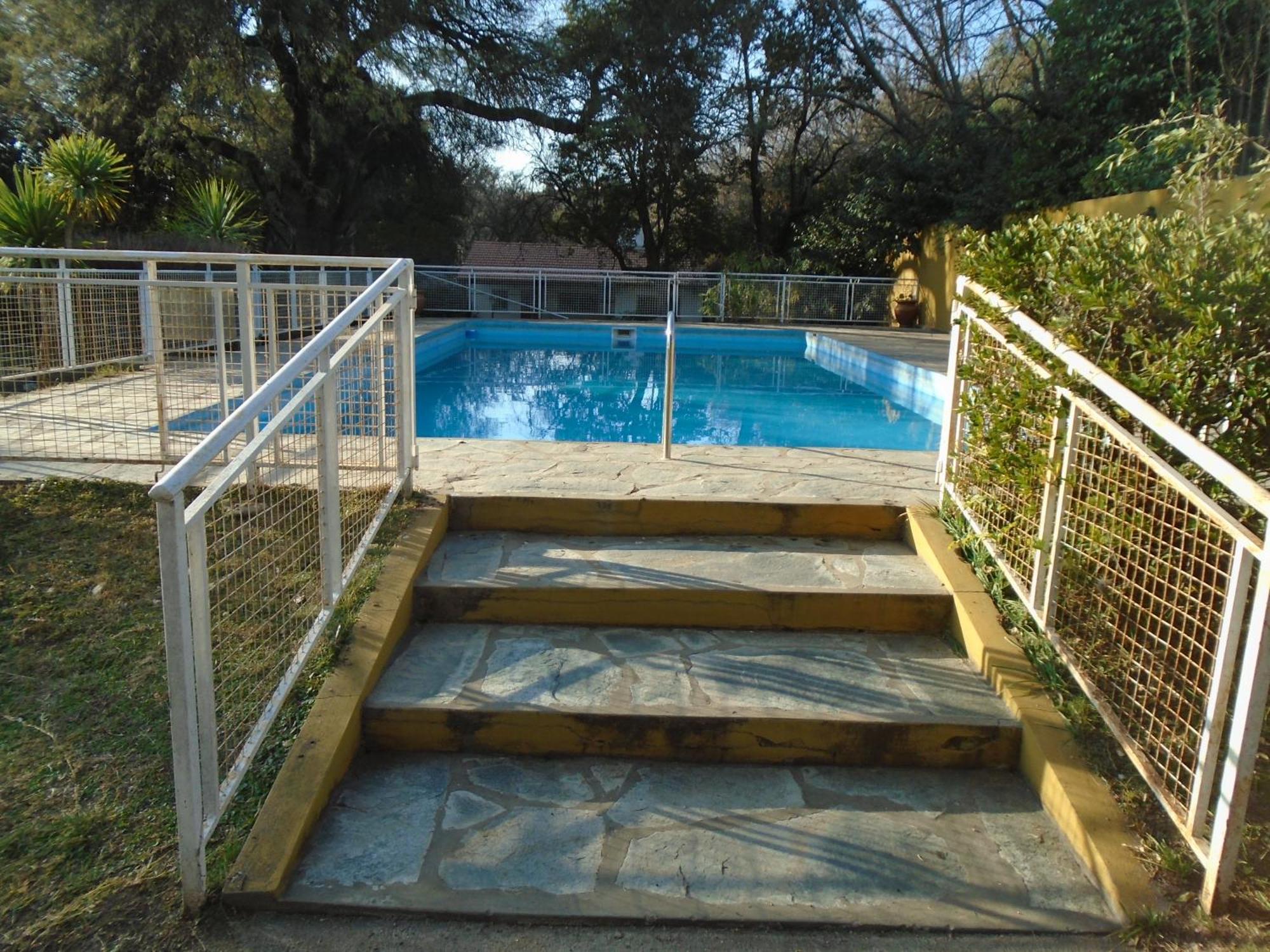 מרלו Hotel De Los Cesares מראה חיצוני תמונה