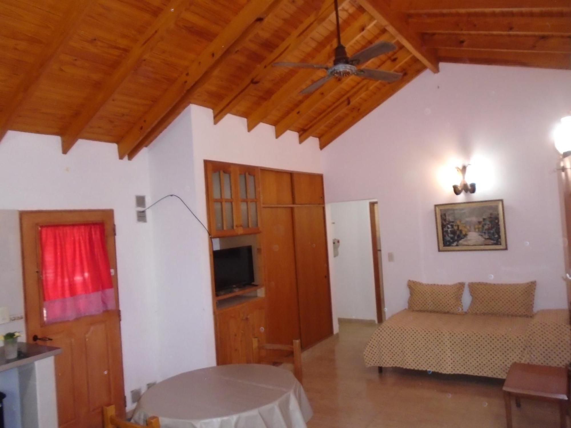 מרלו Hotel De Los Cesares מראה חיצוני תמונה