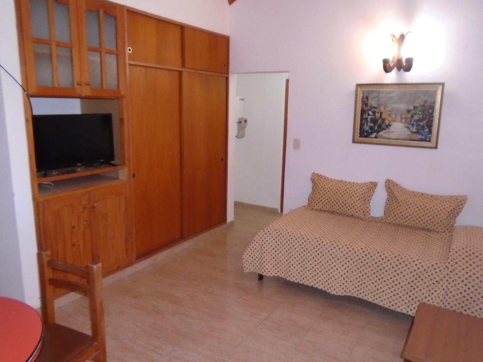 מרלו Hotel De Los Cesares מראה חיצוני תמונה